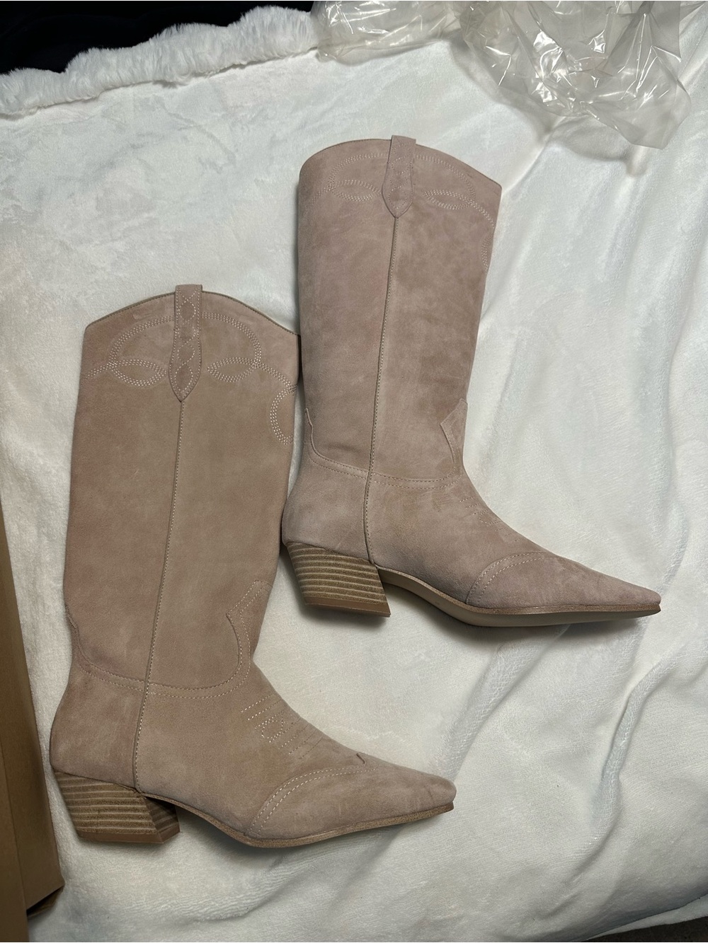 Steve Madden Blush Pink Suede Western Knee Boots - Picture 6 of 8